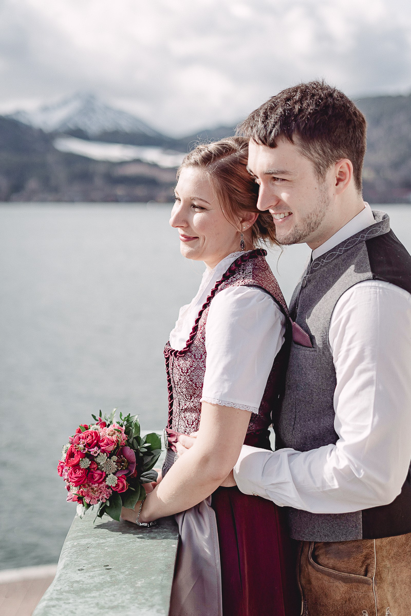 Hochzeitsfoto Natur unter Bäumen